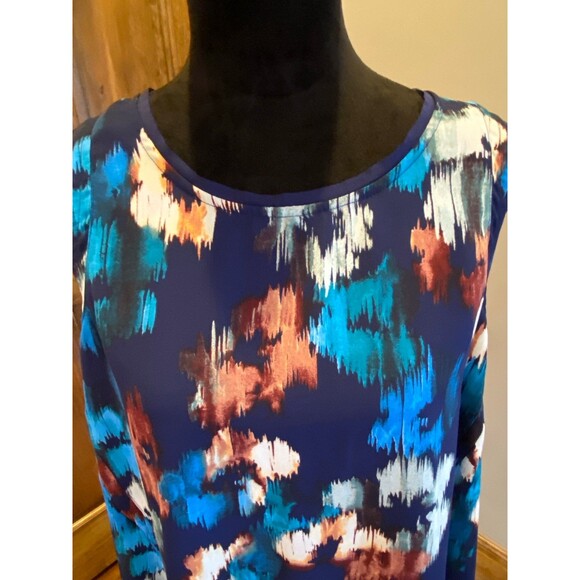 Simply Vera Blouse Size Large Top Blue Sleeveless Hi/Low Flowy Summer Chic Vaca - Picture 3 of 10